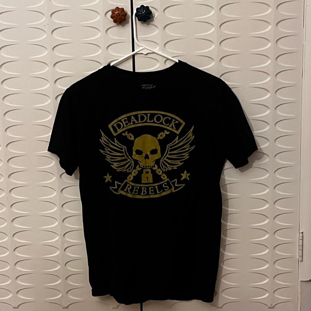 Funko! Junior Size M Ashe Overwatch Deadlock Rebels Video Game Graphic Tee